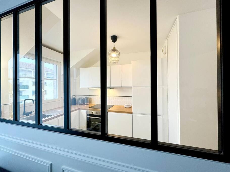 Kitchen or kitchenette, minibar, pet friendly, stove