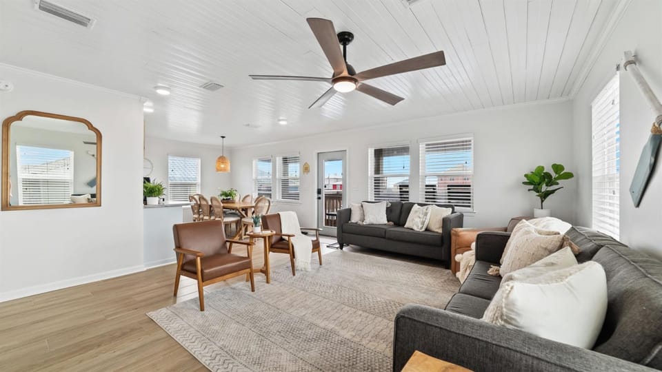 Gulf Shores Walk to Beach Heated Pool Pets OK House in Alabama