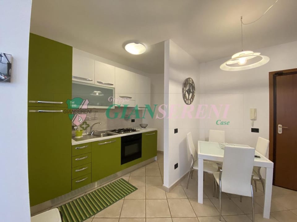 Kitchen or kitchenette, Dining area, pet friendly, stove