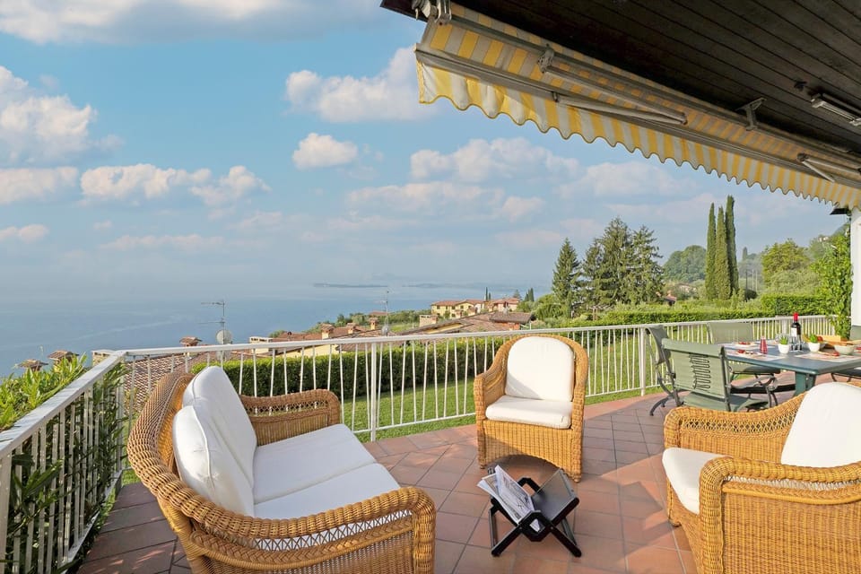 Patio, View (from property/room), Balcony/Terrace