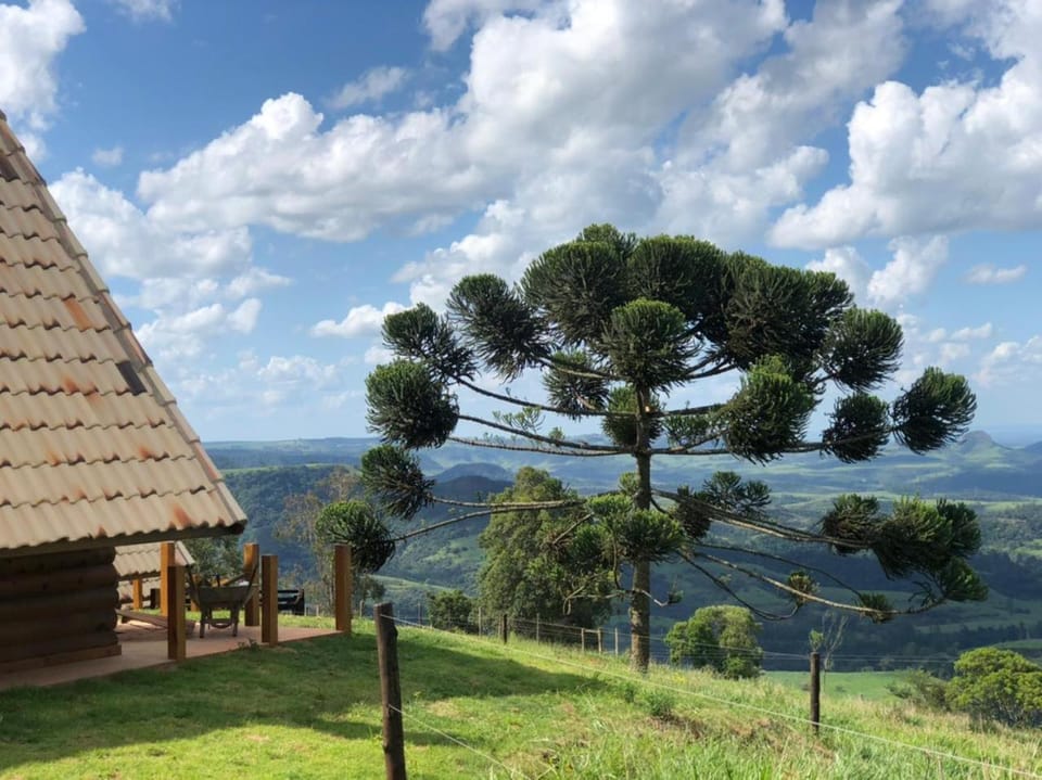 Chalés do Gigante Nature lodge in State of Paraná