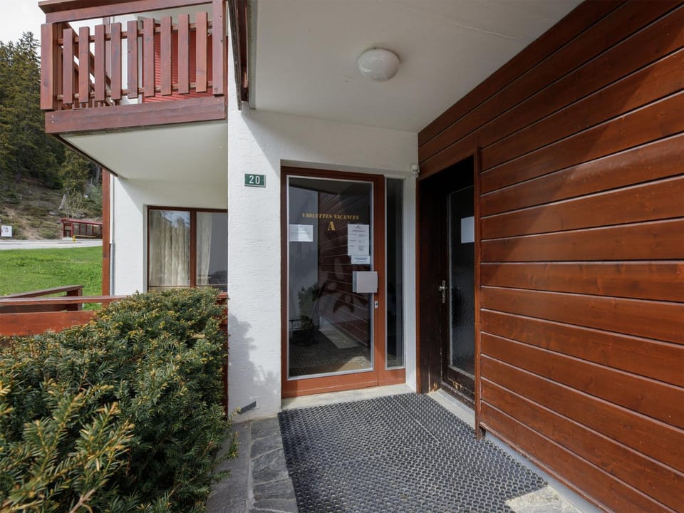 Apartment Violettes-Vacances B Apt- 429 by Interhome Apartment in Crans-Montana