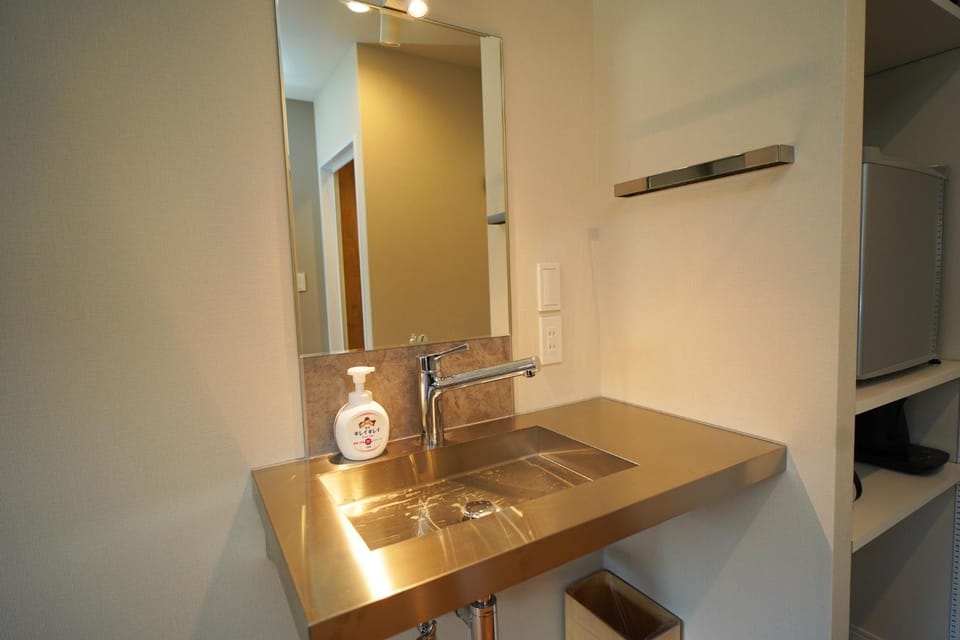 Etcetera Niijima Nagisa Building - Vacation STAY 41900v Bed and Breakfast in Japan