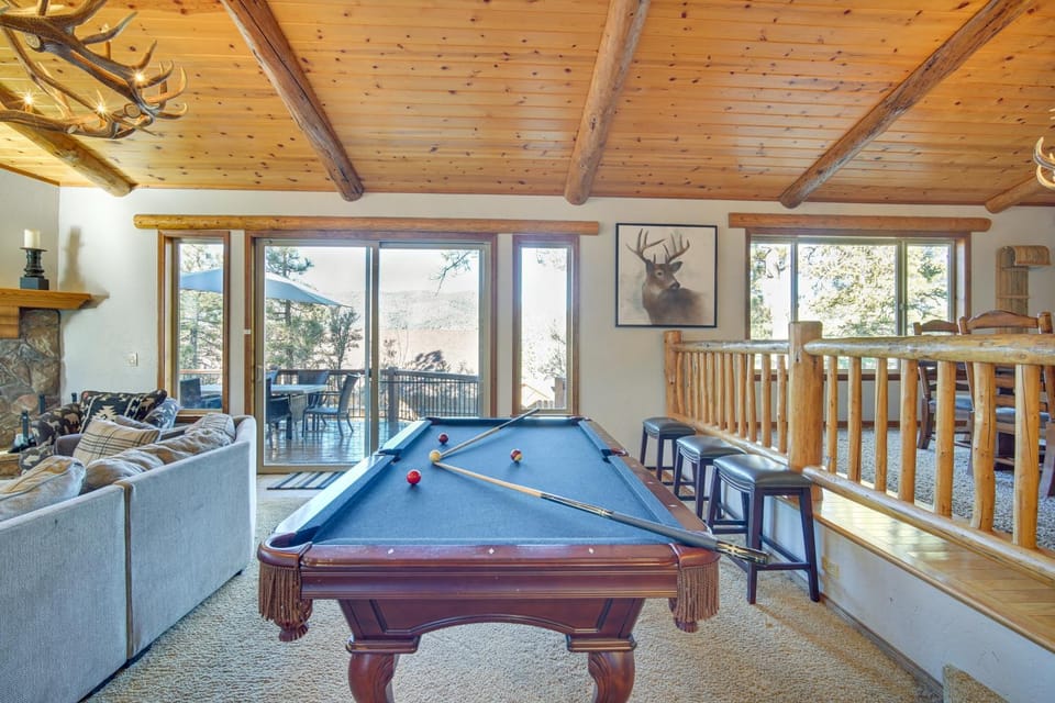 Big Bear Lake Cabin w/ Hot Tub & Gas Fire Pit! Cabin in Big Bear