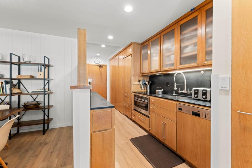 Palisades Tahoe Lodge Rentals Premium Studio Loft #333 Apartment in Palisades Tahoe (Olympic Valley)