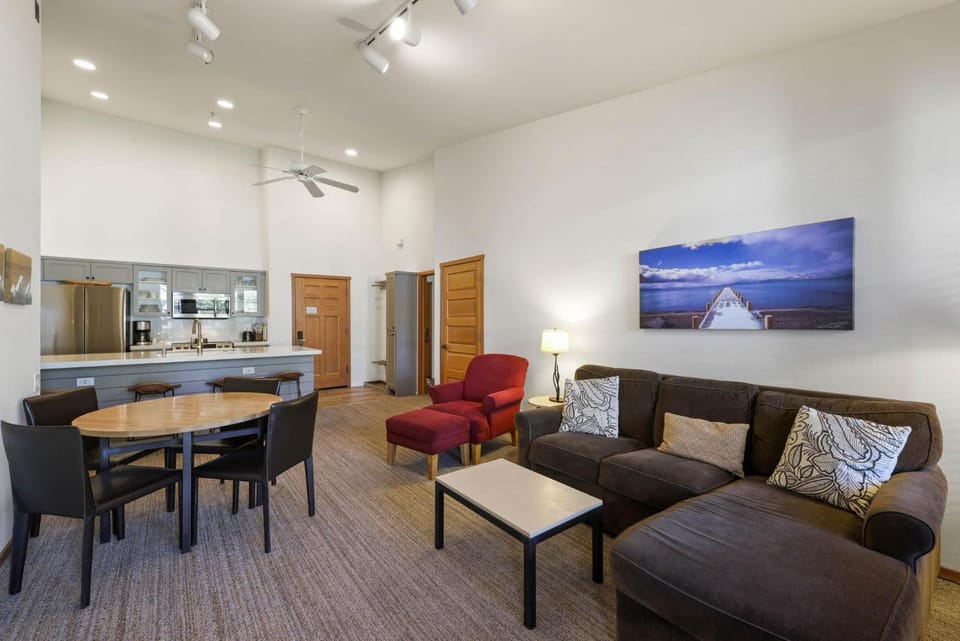 Two Bedroom #801 Apartment in Palisades Tahoe (Olympic Valley)