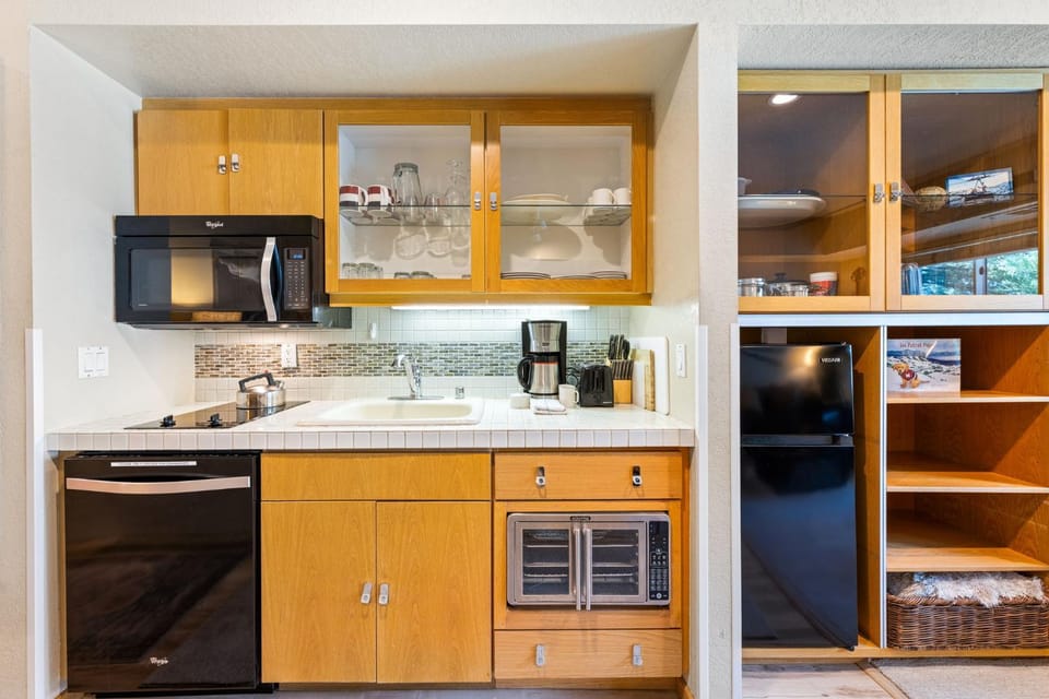 Palisades Tahoe Lodge Rentals Studio #207 Apartment in Palisades Tahoe (Olympic Valley)