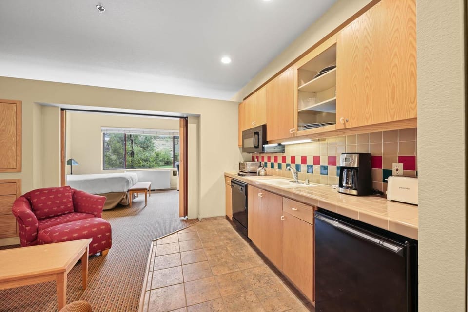 Palisades Tahoe Lodge Rentals Studio #155 Apartment in Palisades Tahoe (Olympic Valley)