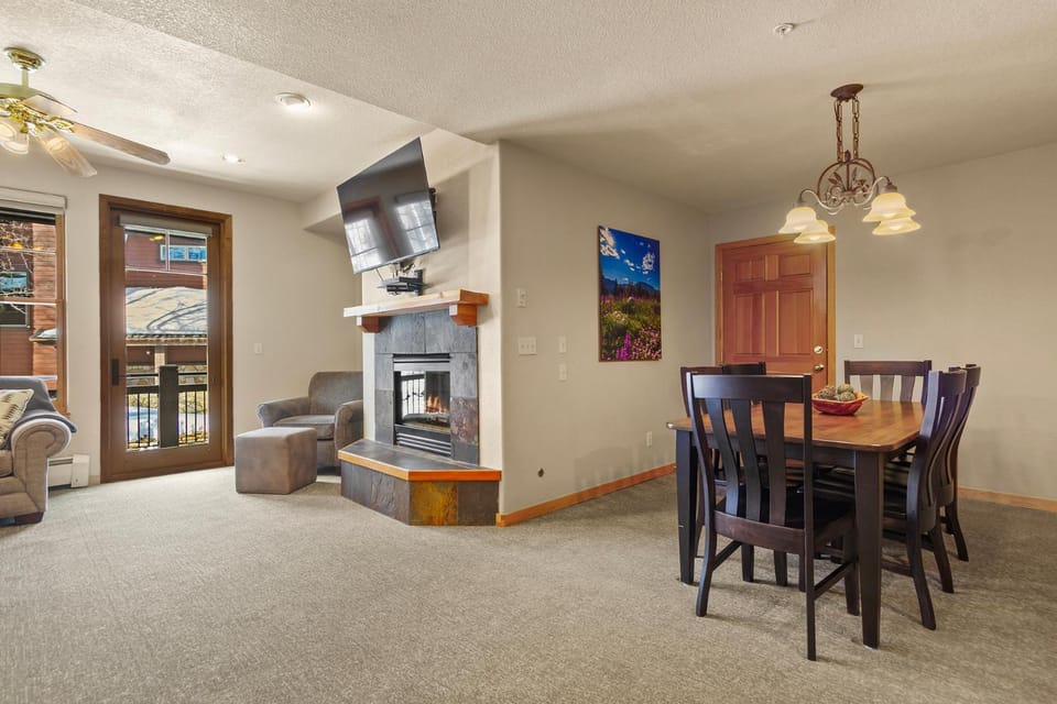 Grand Timber Lodge 2 bedroom - Ski-in/Ski-out Apartment in Breckenridge