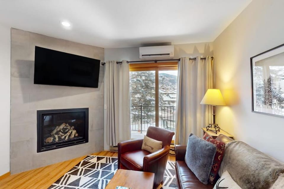 Snow Flower 101 Apartment in Steamboat Springs