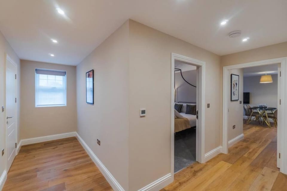 1BR Gem, Private Parking - By Tempstay Apartment in Windsor