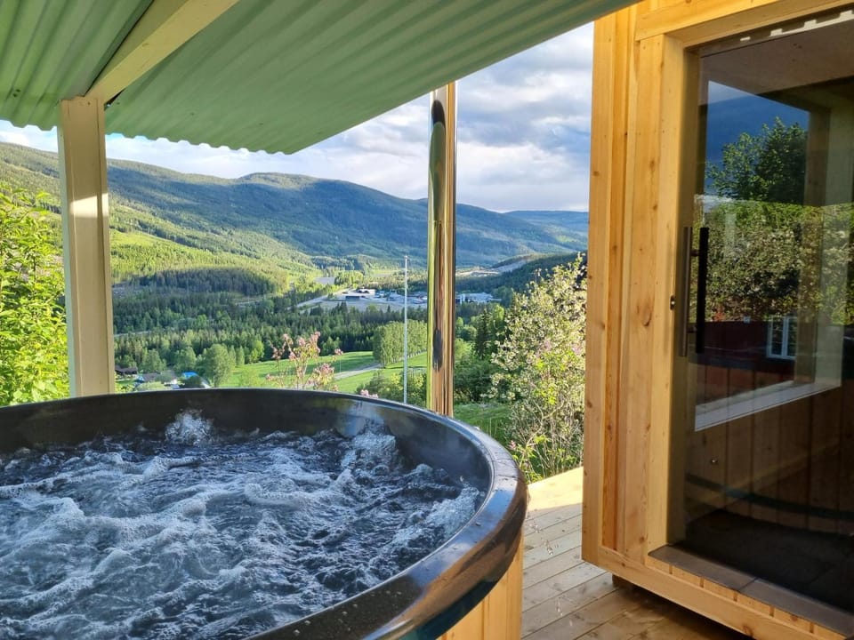 Natural landscape, Hot Tub, Hot Tub, Sauna