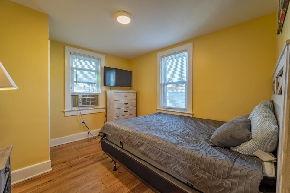 208 Cottage 3 Green 1st floor unit Apartment in Ocean City