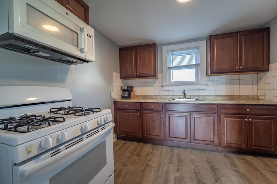 208 Cottage 3 Green 1st floor unit Apartment in Ocean City