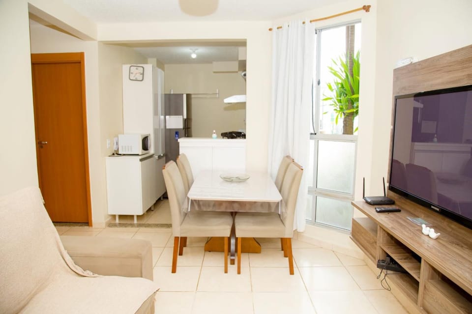 Communal lounge/ TV room, TV and multimedia, Kitchen or kitchenette, Living room, Seating area, Dining area