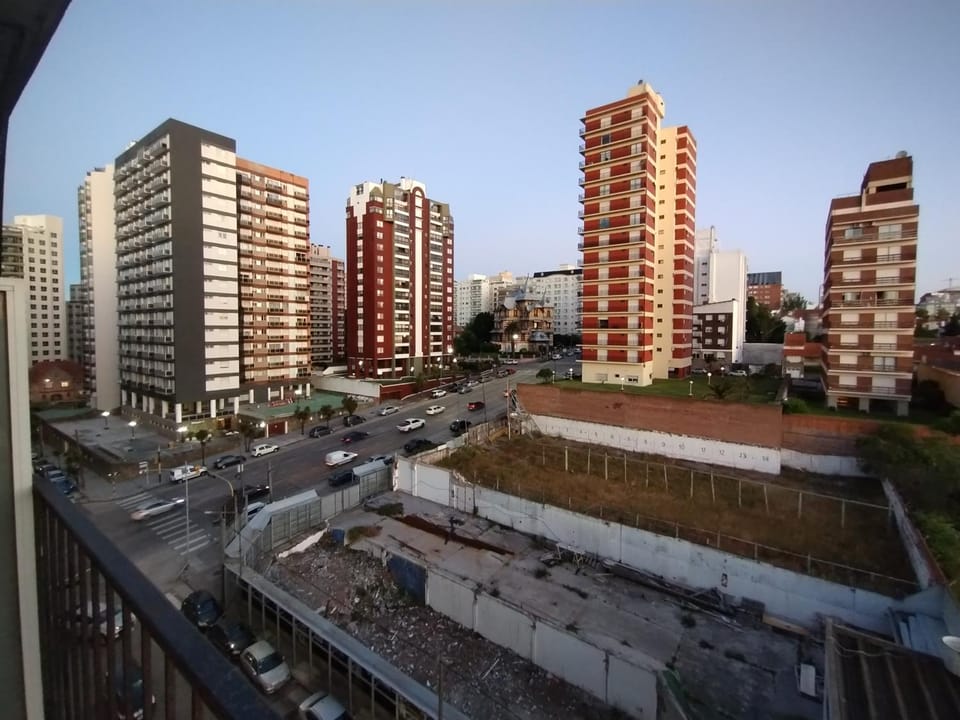 City view, Street view