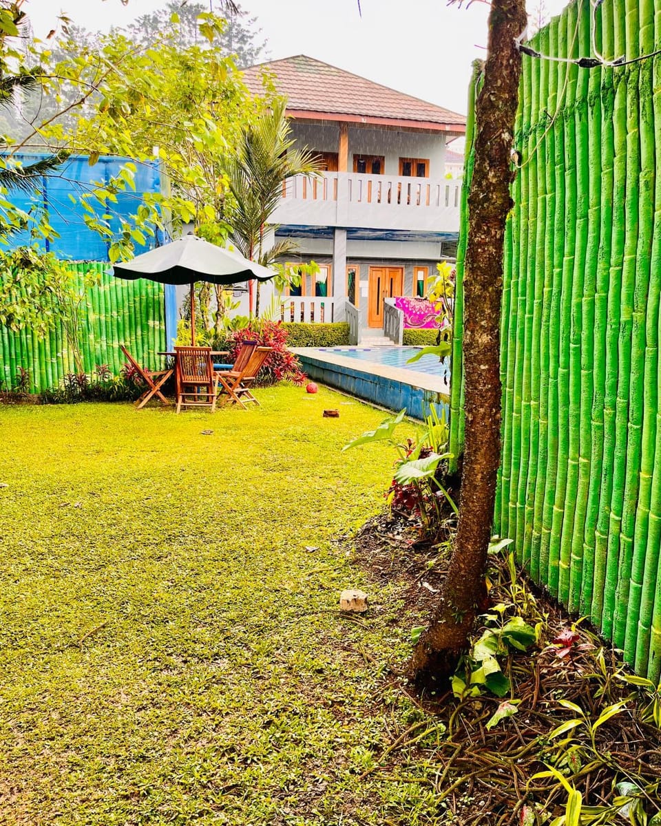 Villa mutiara citra puncak Bu eva Villa in Cisarua