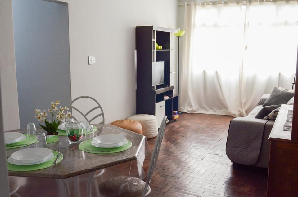 TV and multimedia, Living room, Dinner
