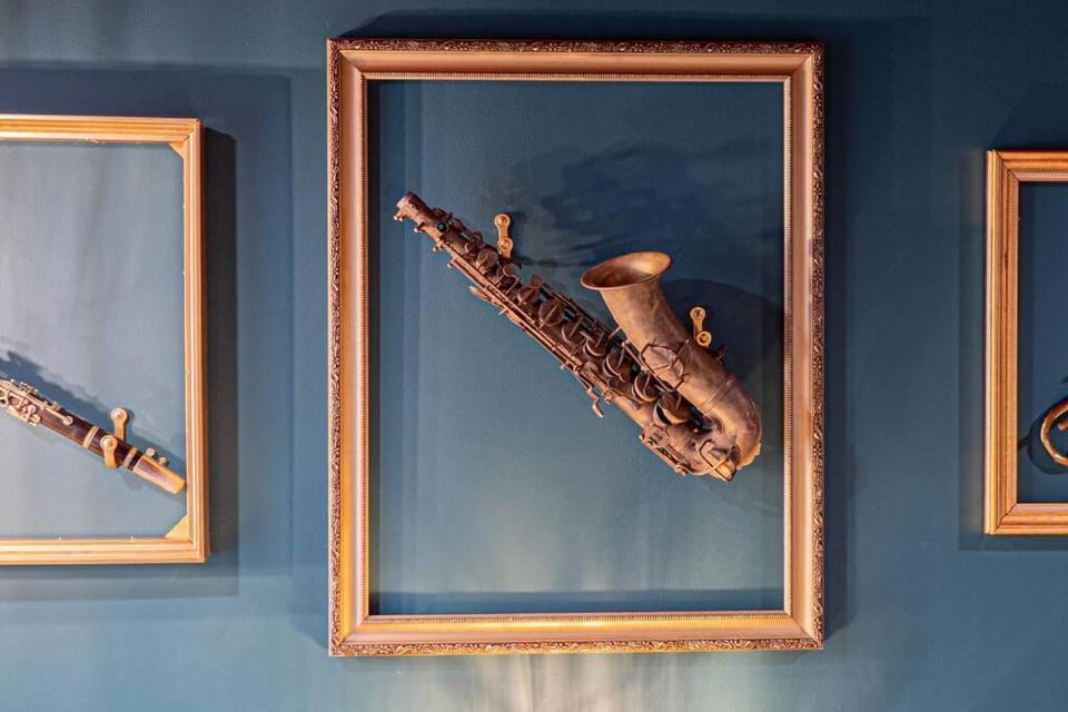 Decorative detail