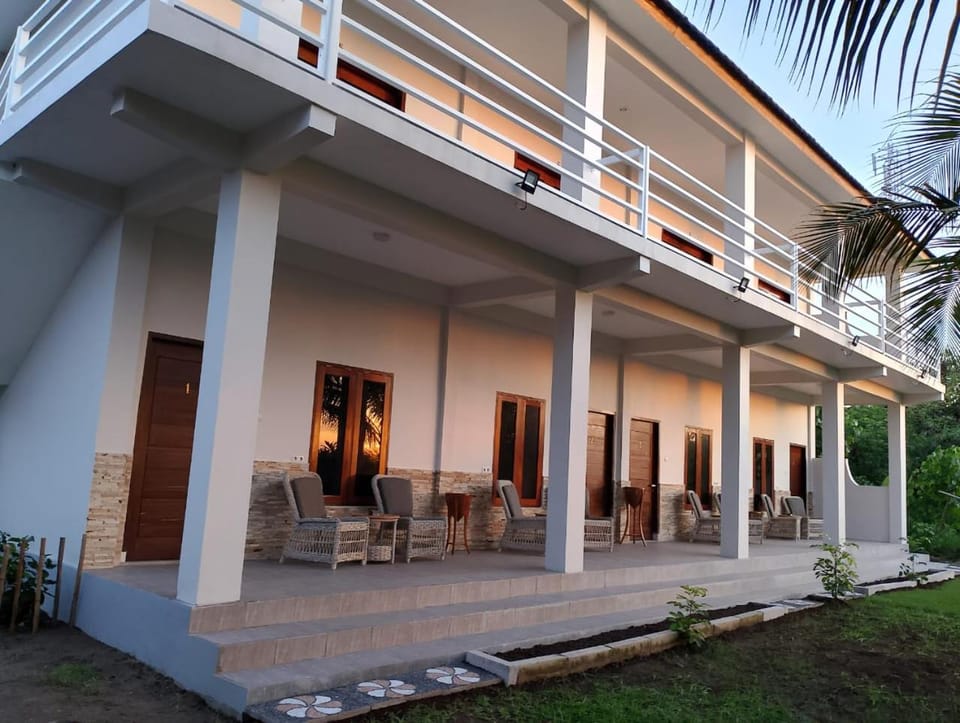 Property building, Garden view