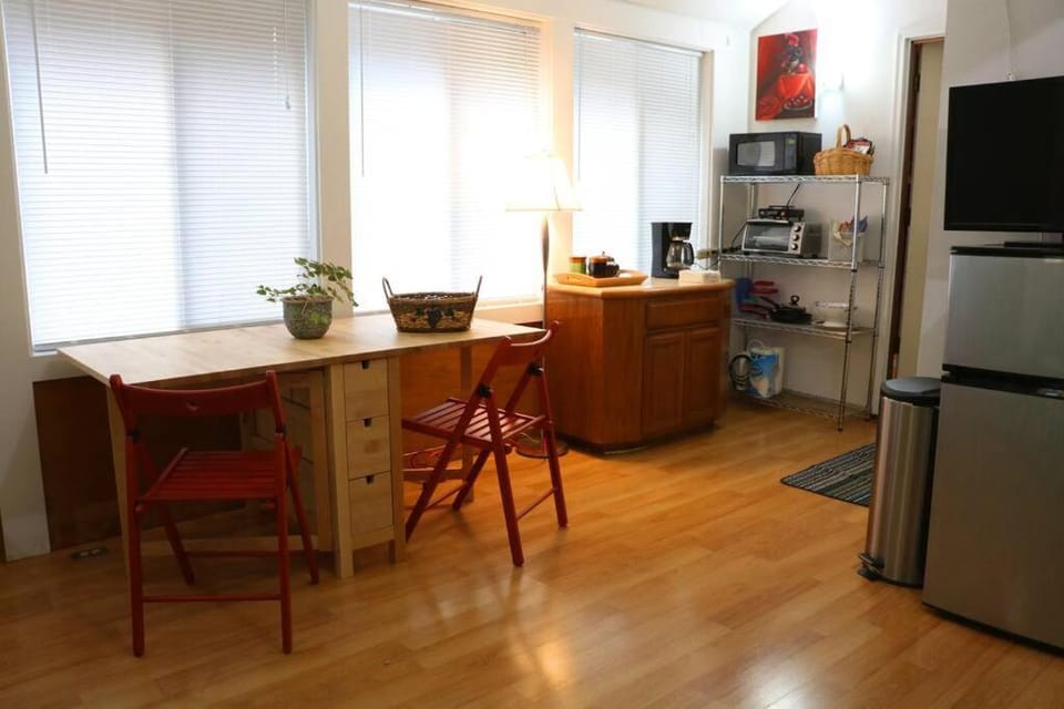 Whitaker 5 bdrm Daily-Weekly-Monthly House in Eugene