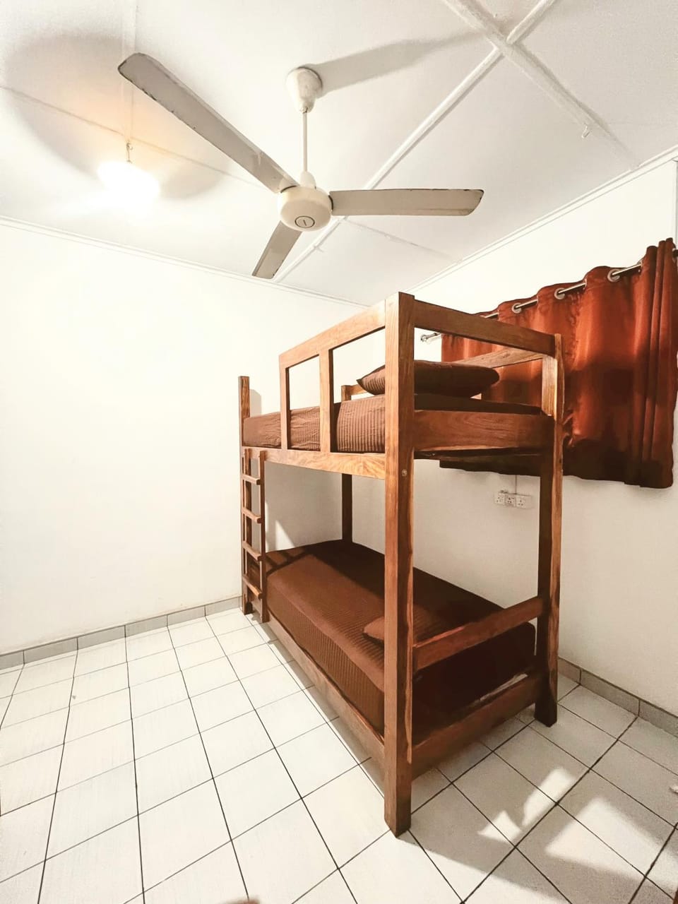Bed, Bedroom, bunk bed
