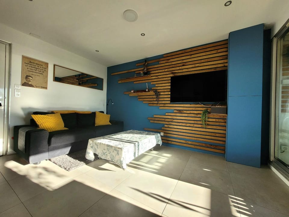 Palavas, F2 Climatisé, Parking, Wi-Fi, Proche Plage - FR-1-715-89 Apartment in Palavas-les-Flots
