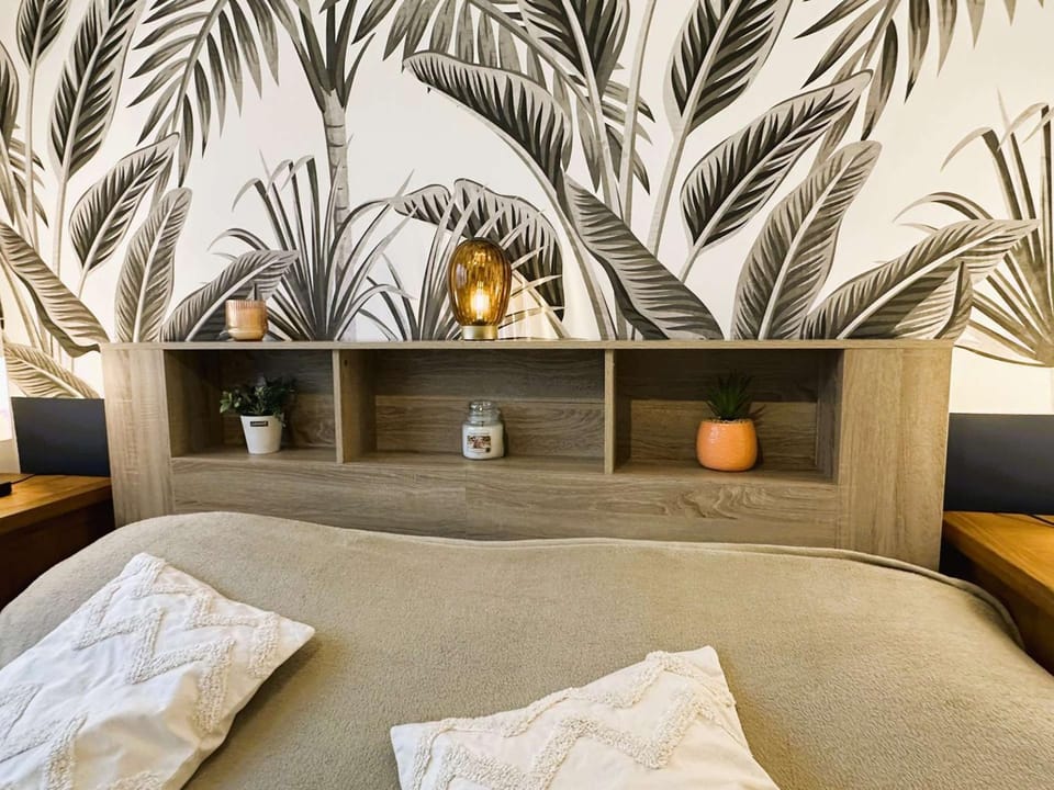Appartement rénové à Fouesnant, 4 pers. à 50m de la plage de Cap Coz, parking privé Apartment in Fouesnant