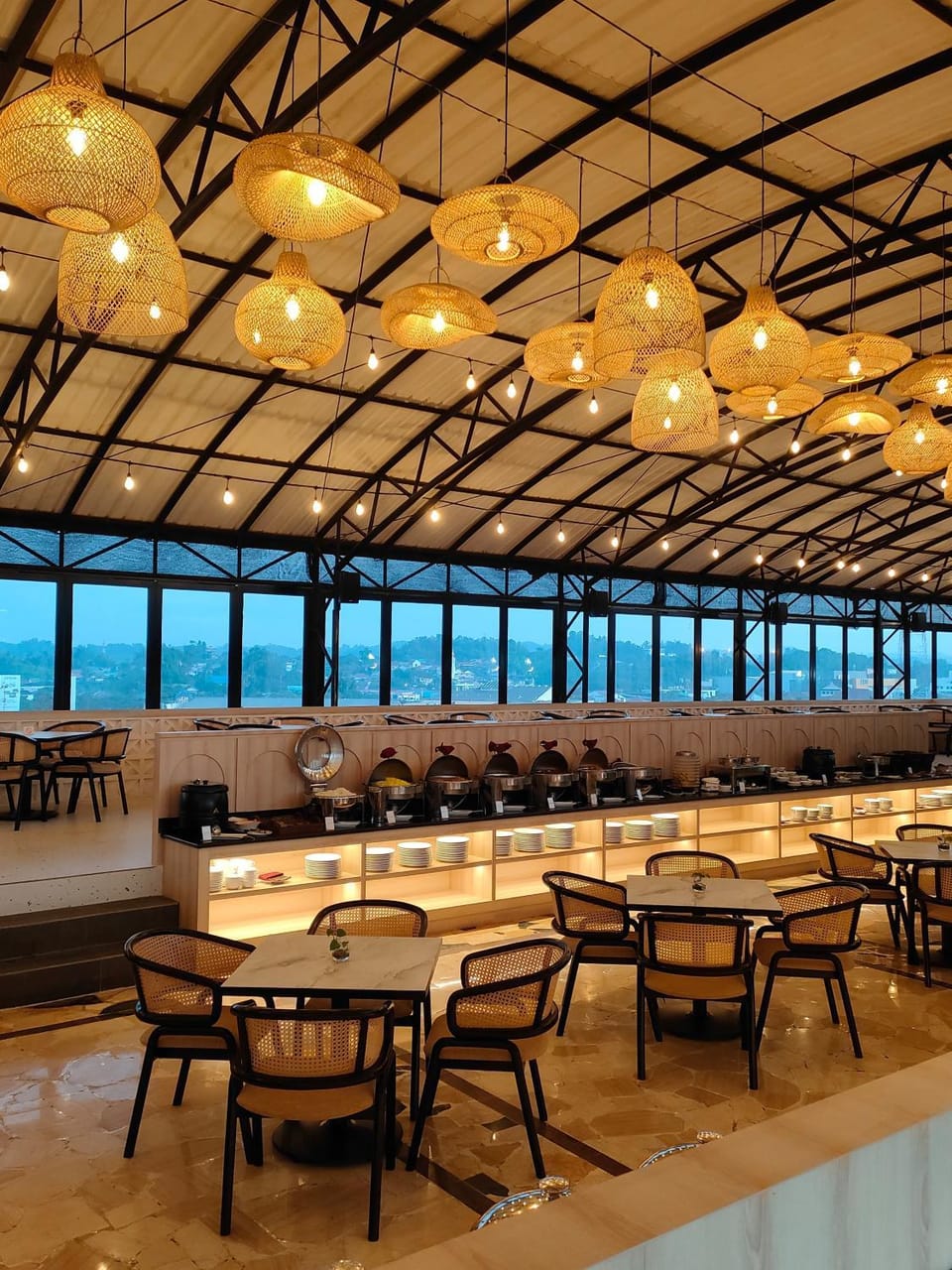 Restaurant/places to eat