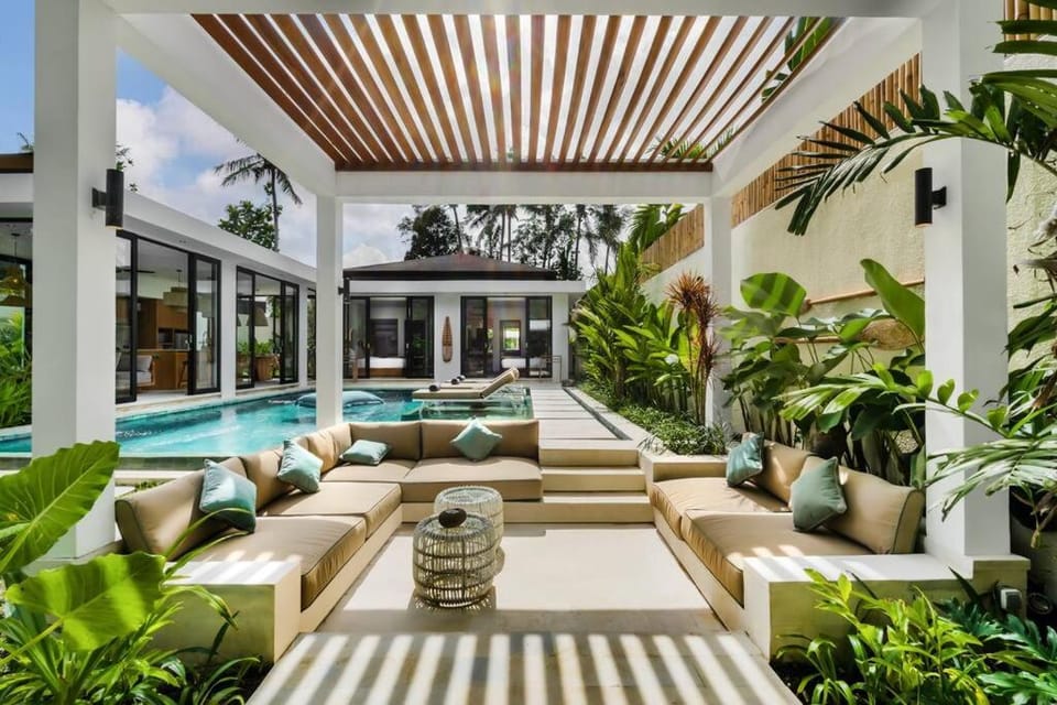 Property building, View (from property/room), Seating area, Pool view, Swimming pool, sunbed