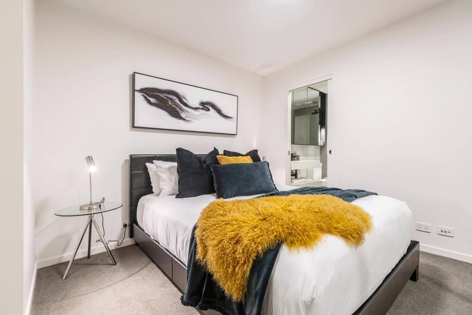 St Kilda Meets NYC New York-style Apt Parking Apartment in Saint Kilda