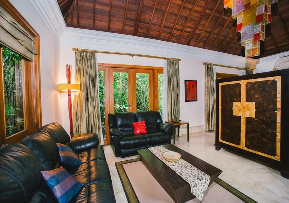 Jungle Villa! Breath-taking views & near Ubud! Villa in Payangan