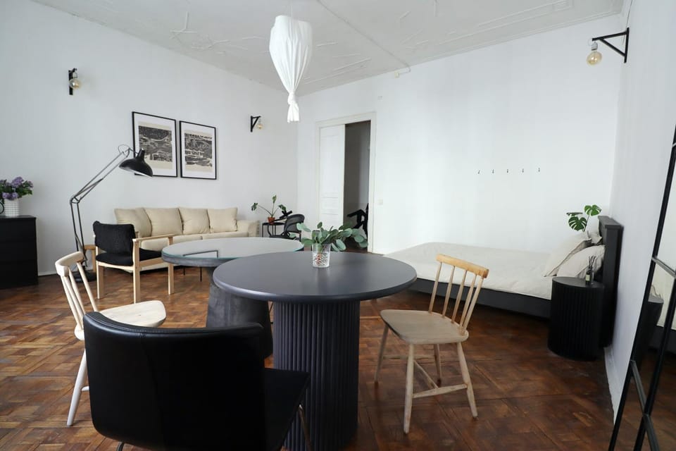 Living room, Seating area, Dining area