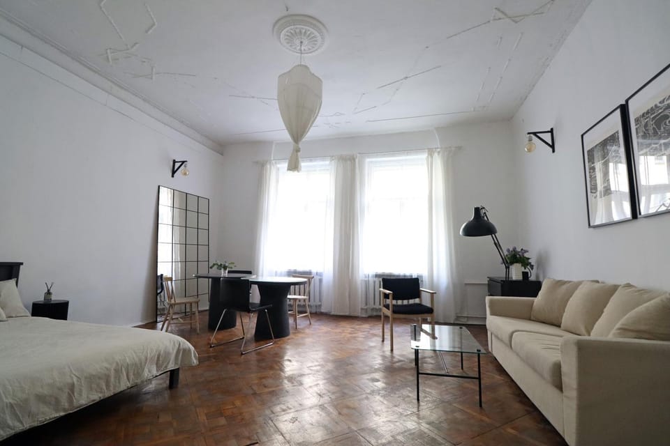 Bed, Living room, Bedroom