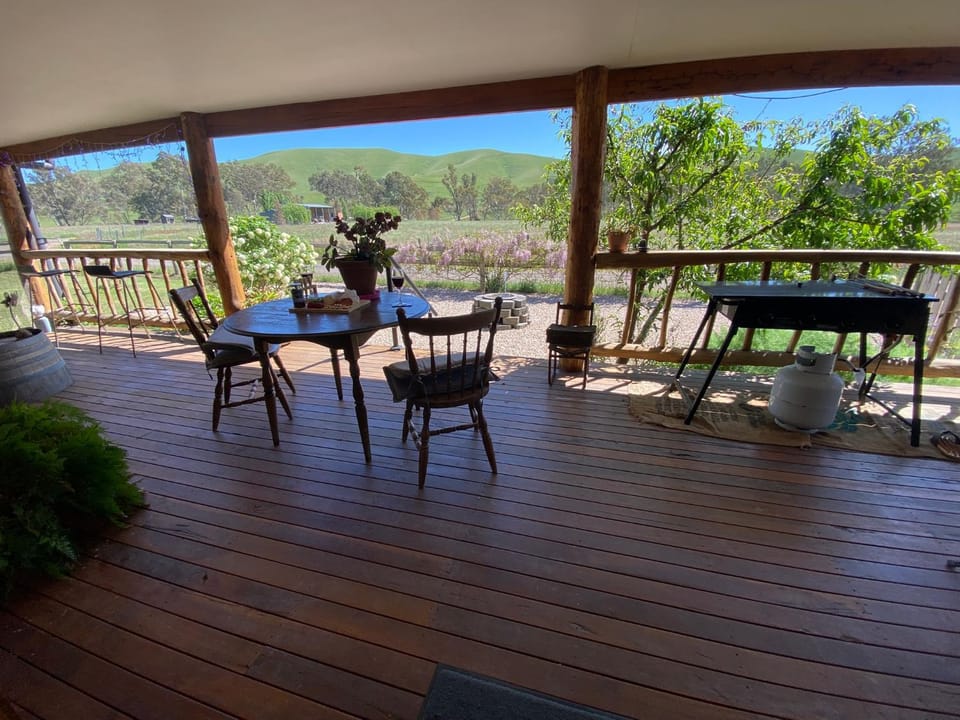 Patio, Day, Natural landscape, Balcony/Terrace, Mountain view