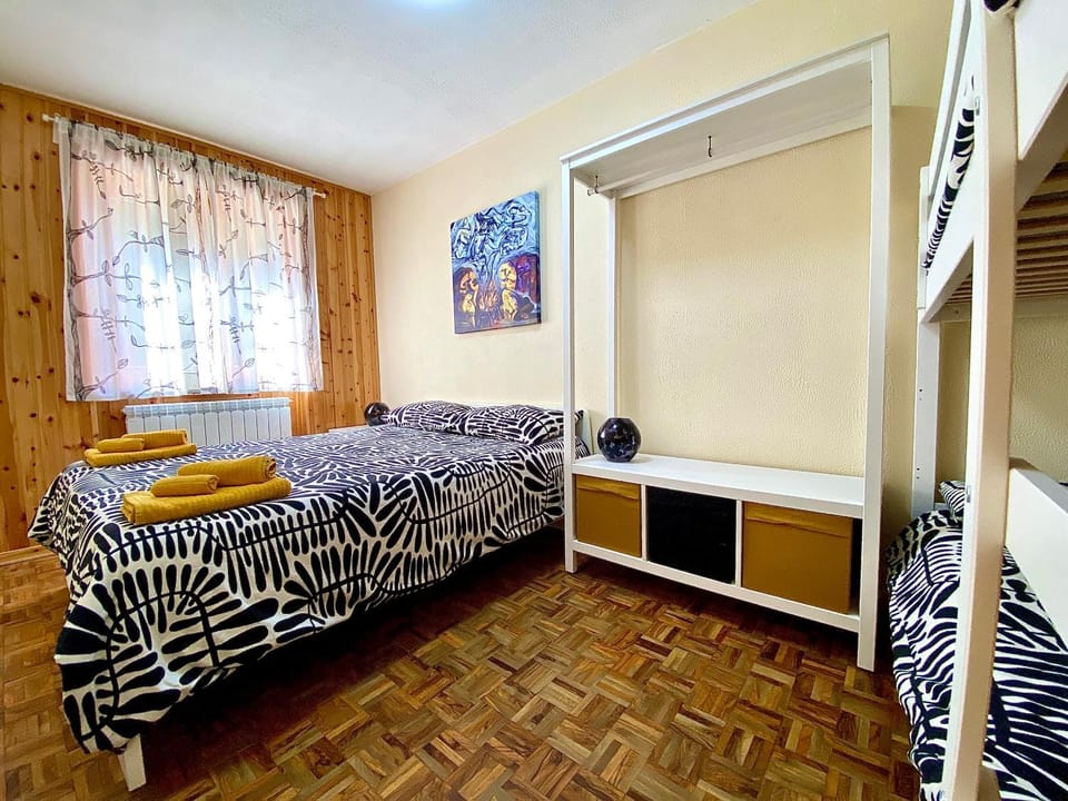 Bed, Bedroom, wardrobe