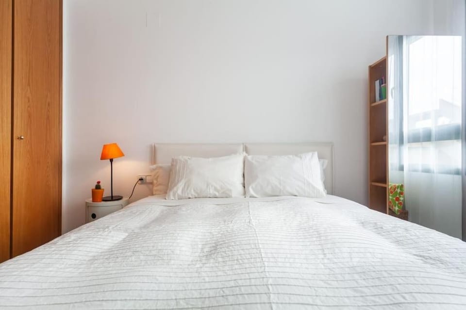 Valencia las Artes y Ciencias + Garaje + Netflix Apartment in Valencia