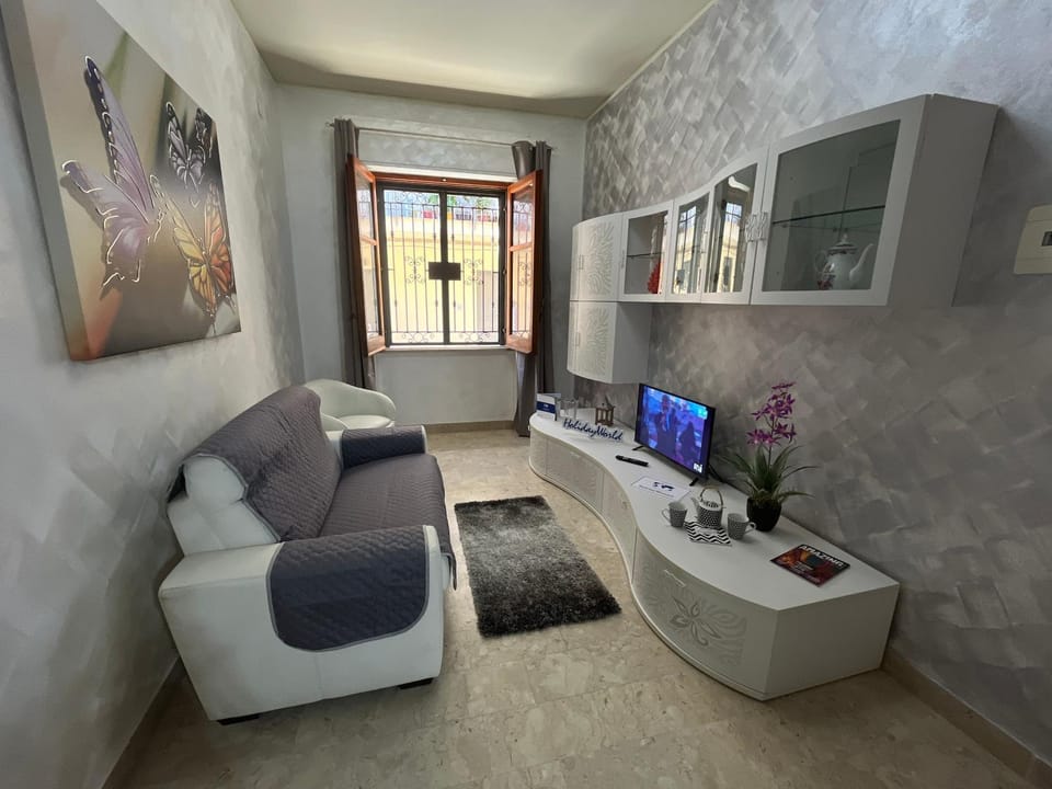 TV and multimedia, Seating area