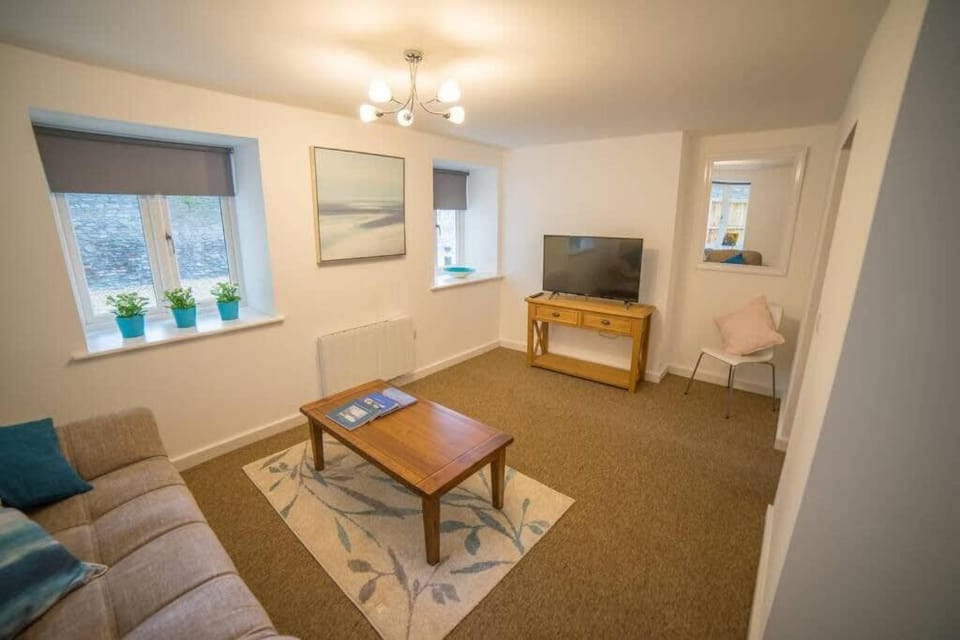 Champion Court two bedroom flat Apartment in Bristol