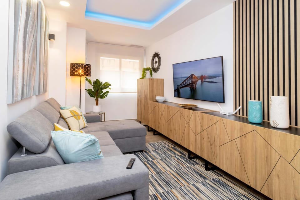 TV and multimedia, Living room, Seating area