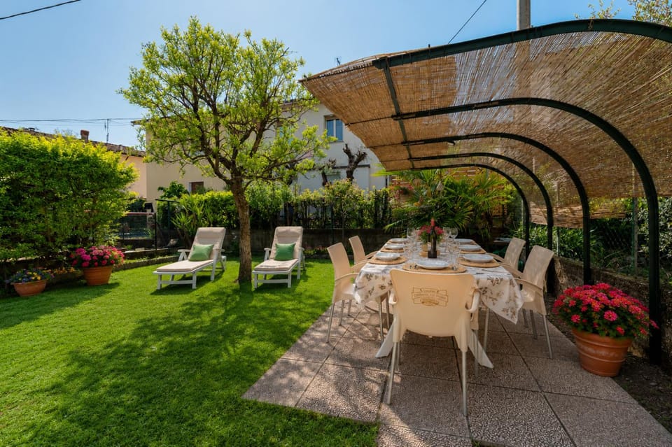CASA CARLINA Pet Friendly House in Salo