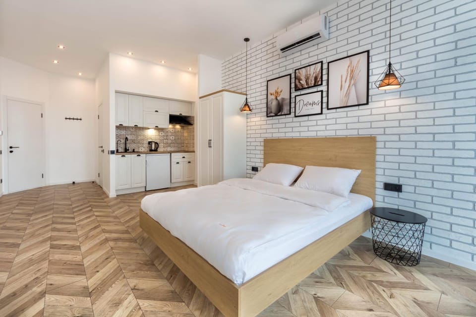 Bed, Kitchen or kitchenette, Photo of the whole room, Bedroom, stove, wardrobe