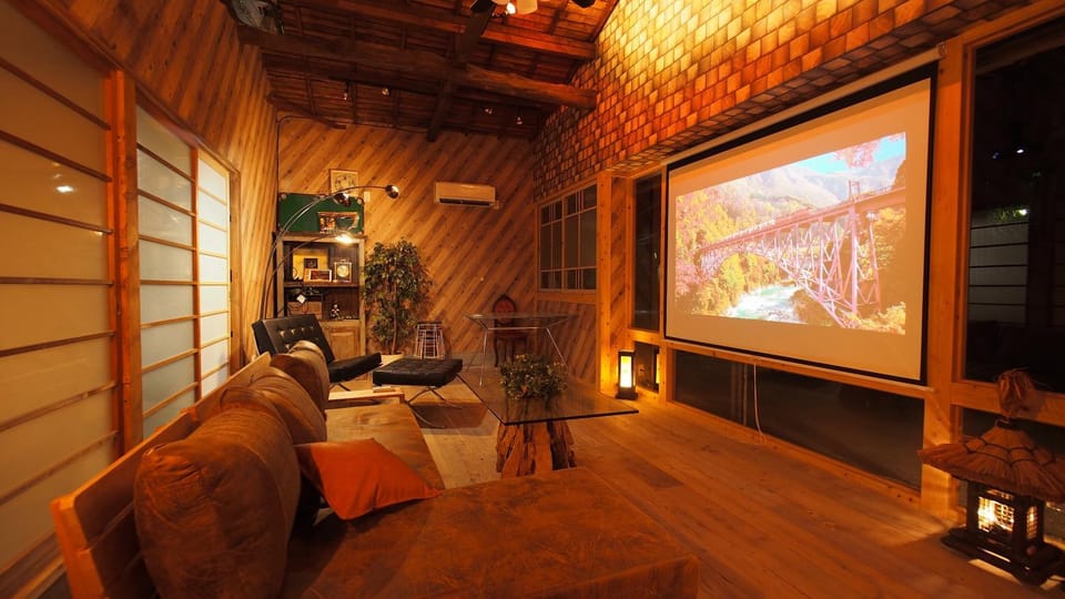 TV and multimedia, Living room
