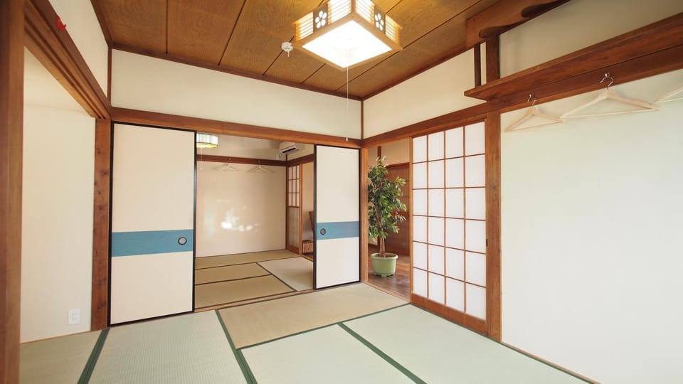 2 separate houses※Garden/Hakone 3min walk from Sta House in Hakone