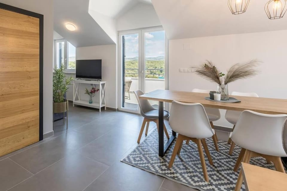 Exclusive Villa Del Mar in Milna with a pool Villa in Split-Dalmatia County