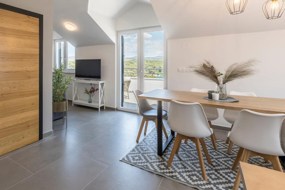 Exclusive Villa Del Mar in Milna with a pool Villa in Split-Dalmatia County