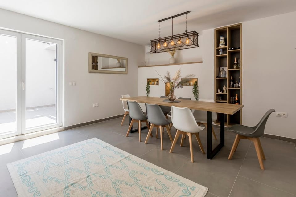 Exclusive Villa Del Mar in Milna with a pool Villa in Split-Dalmatia County