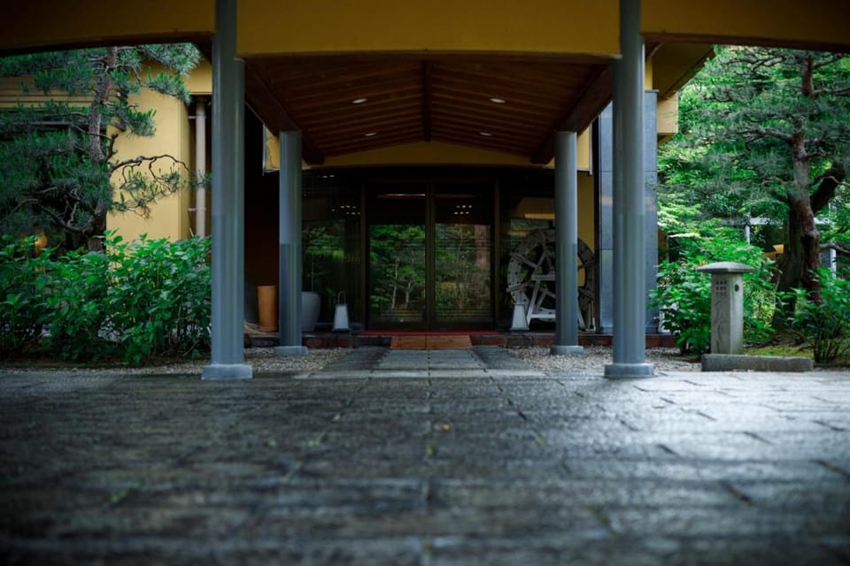 人肌の宿　川金 Ryokan in Ishikawa Prefecture