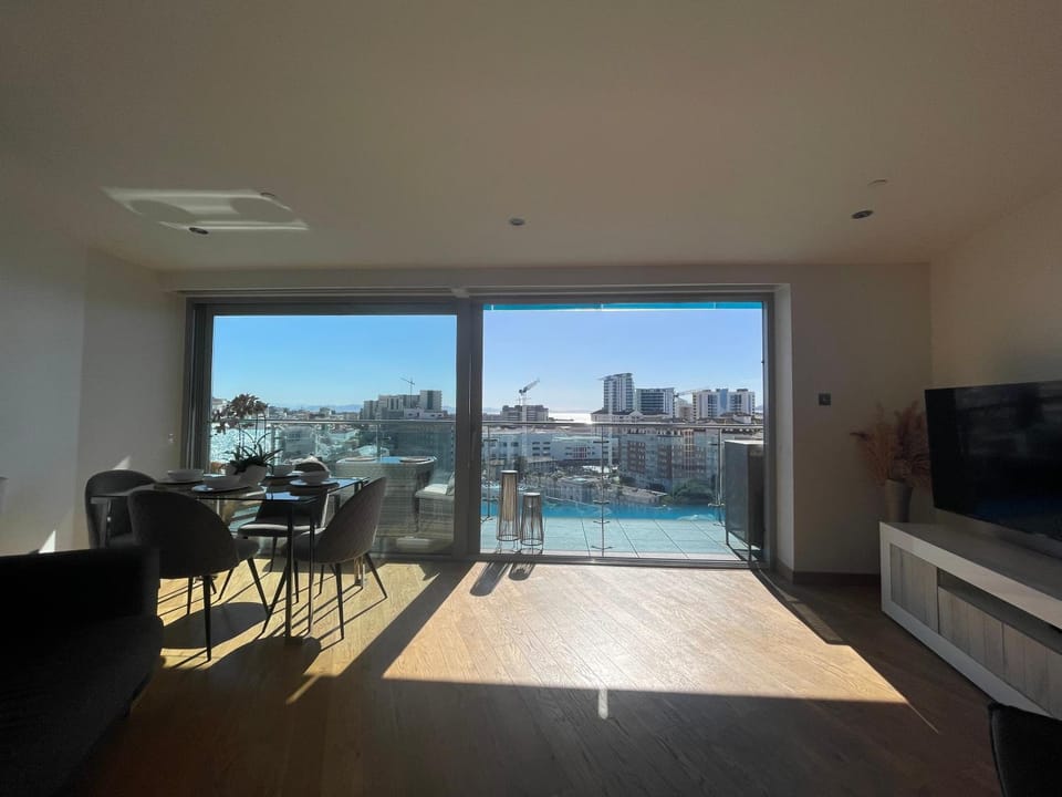 Bright Ocean Village Apartment Apartment in Gibraltar