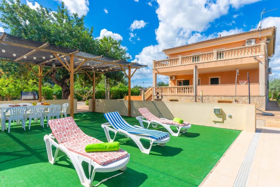 Garden view, sunbed